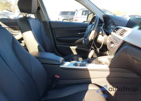 2013 BMW 328I xDrive из США, поврежденный, VIN WBA3B5C50DF594780